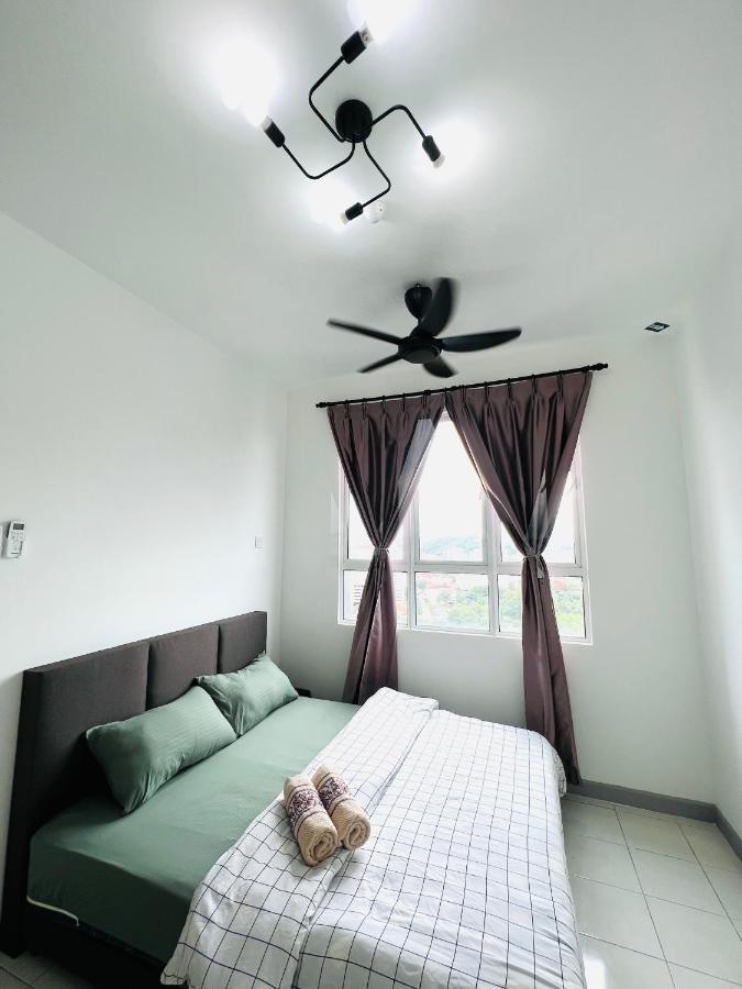 Ureshii Homestay Ladang Tanjung Kuala Terengganu With Pool Екстериор снимка